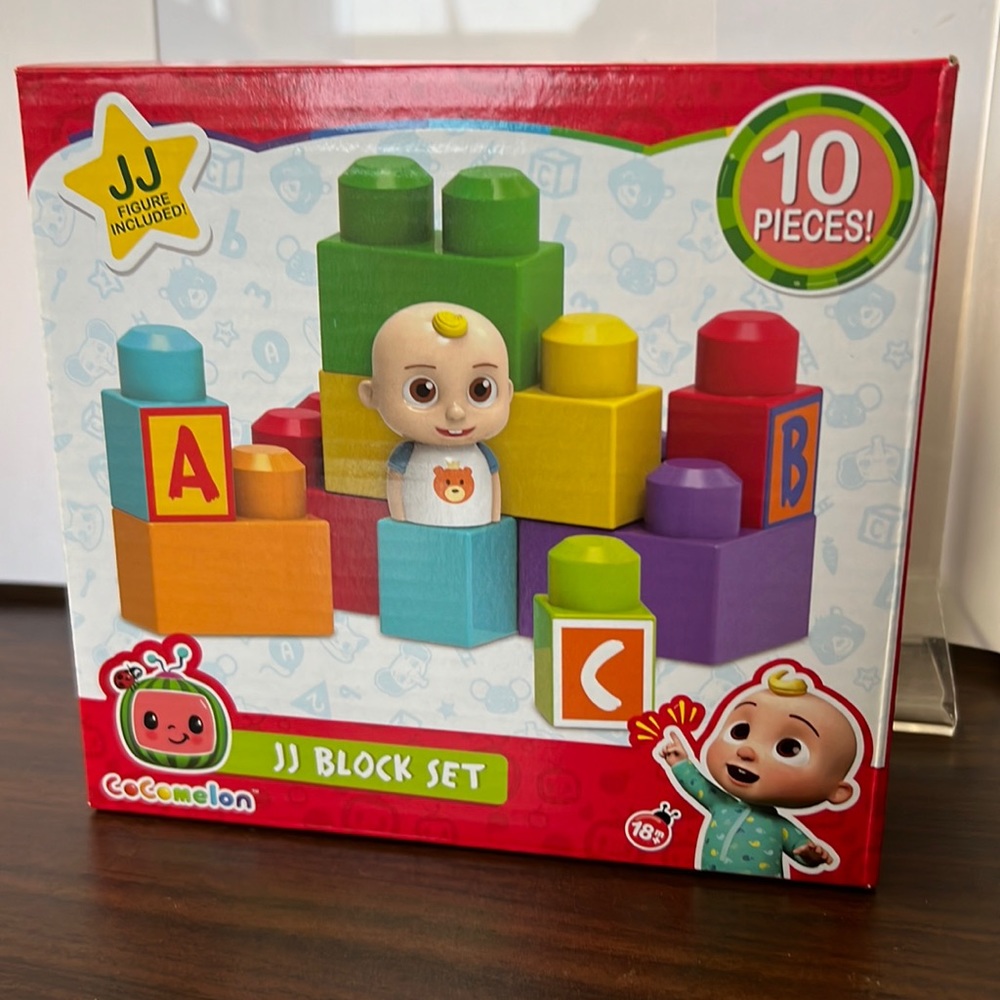 NIB Cocomelon JJ Block Set!